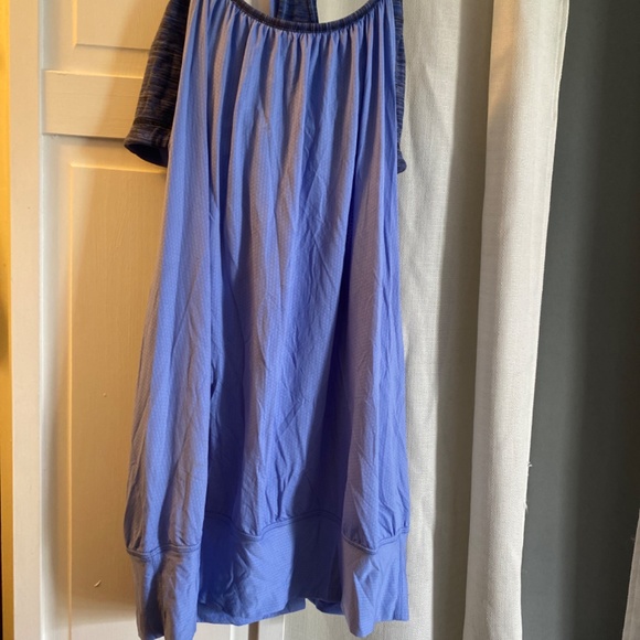 Lululemon bra tank - Picture 2 of 4